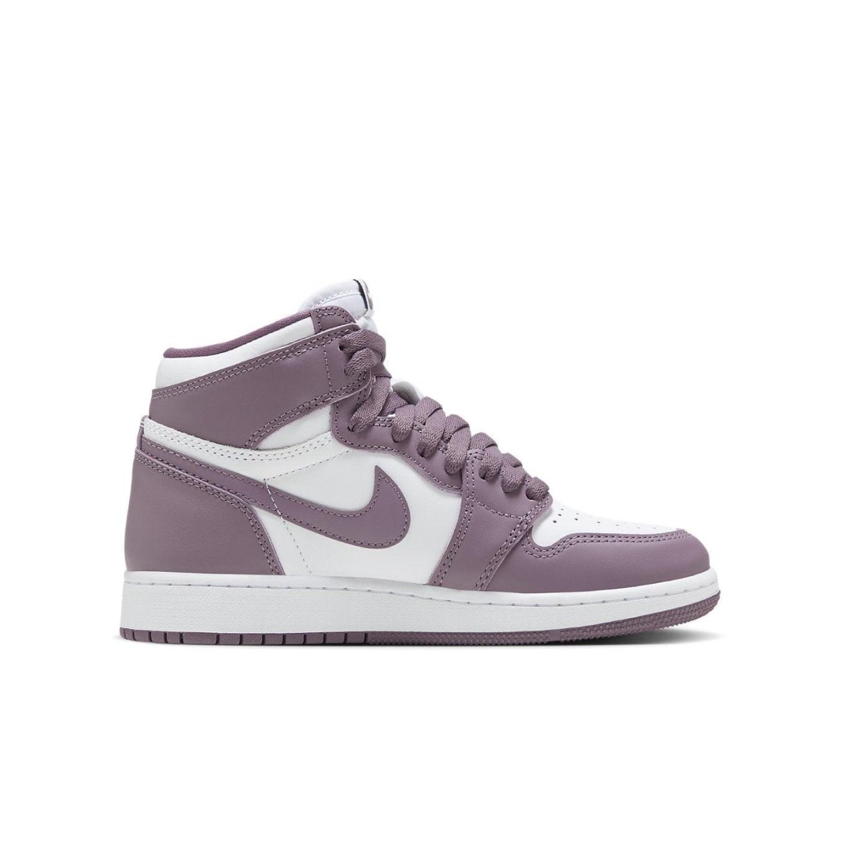 Air Jordan 1 Retro High OG Mauve GS sneakers in white and mauve colorway, featuring leather upper and Nike Swoosh.