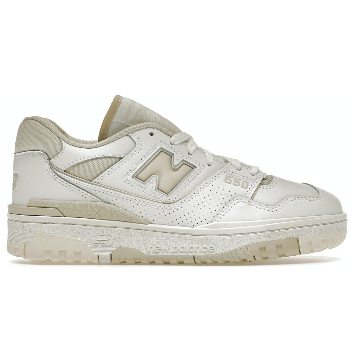 New Balance 550 Silver Birch women's sneakers in white and brown, featuring a classic design inspired by 80s basketball.