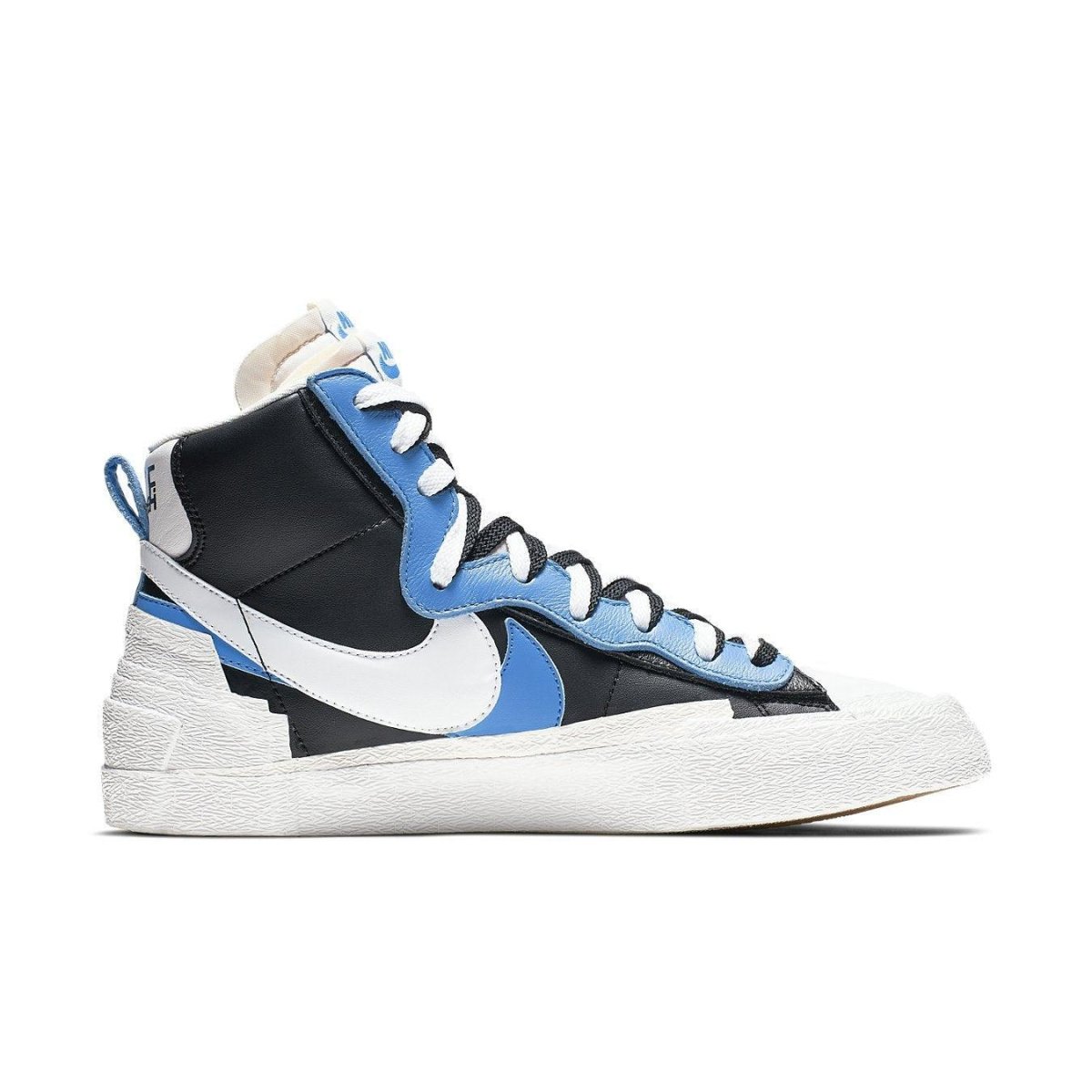 Nike Blazer Mid sacai in Legend Blue and Black, featuring a unique design inspired by Dunk High elements.