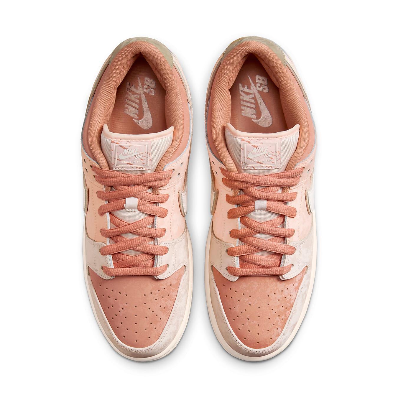 Nike SB Dunk Low Trocadéro Gardens sneaker with pink and beige design, featuring suede and nubuck materials.