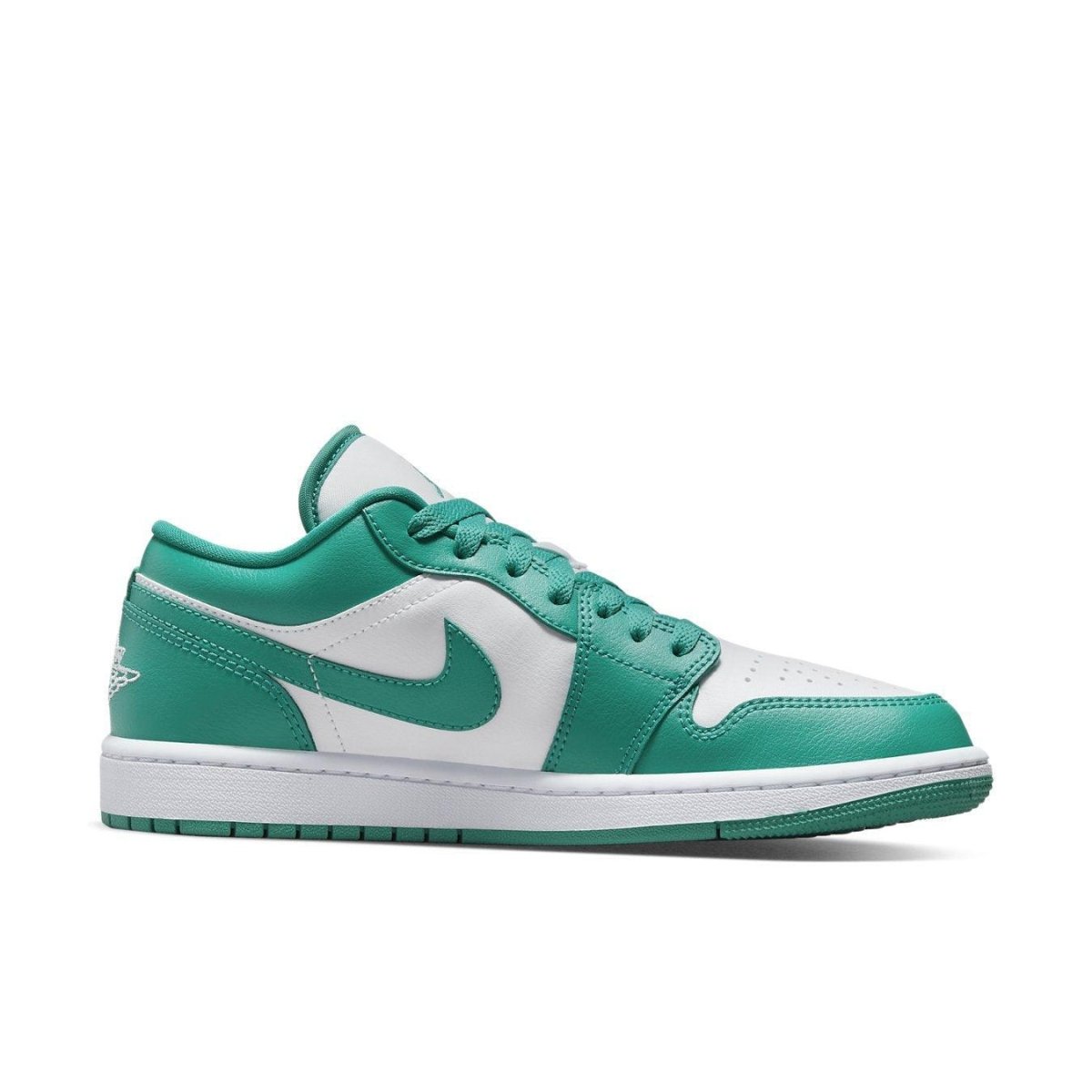 Jordan 1 Low Wmns 'New Emerald' sneakers featuring white leather and emerald suede accents.