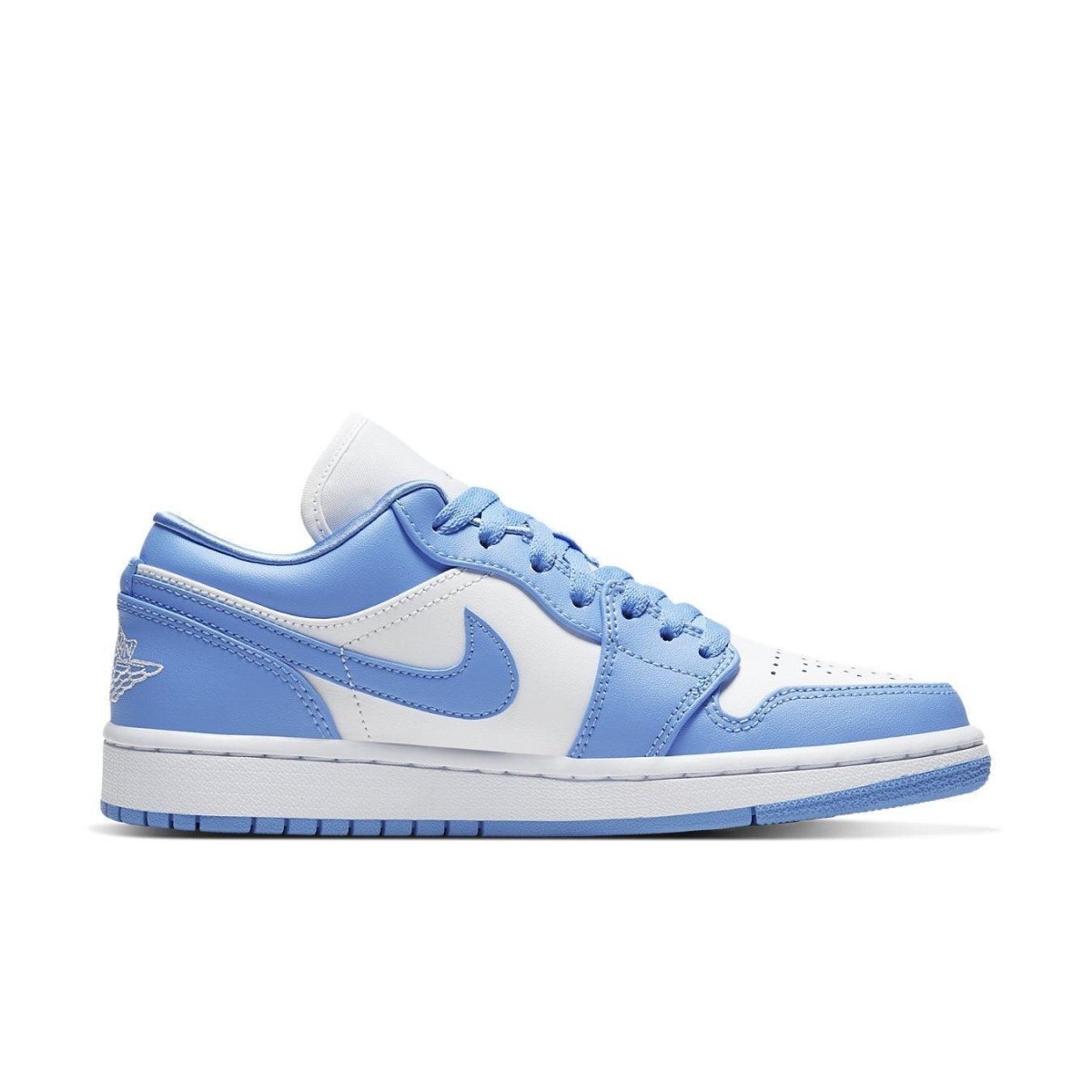 Air Jordan 1 Low UNC (W) in University Blue and white with padded collar and perforated toe box.