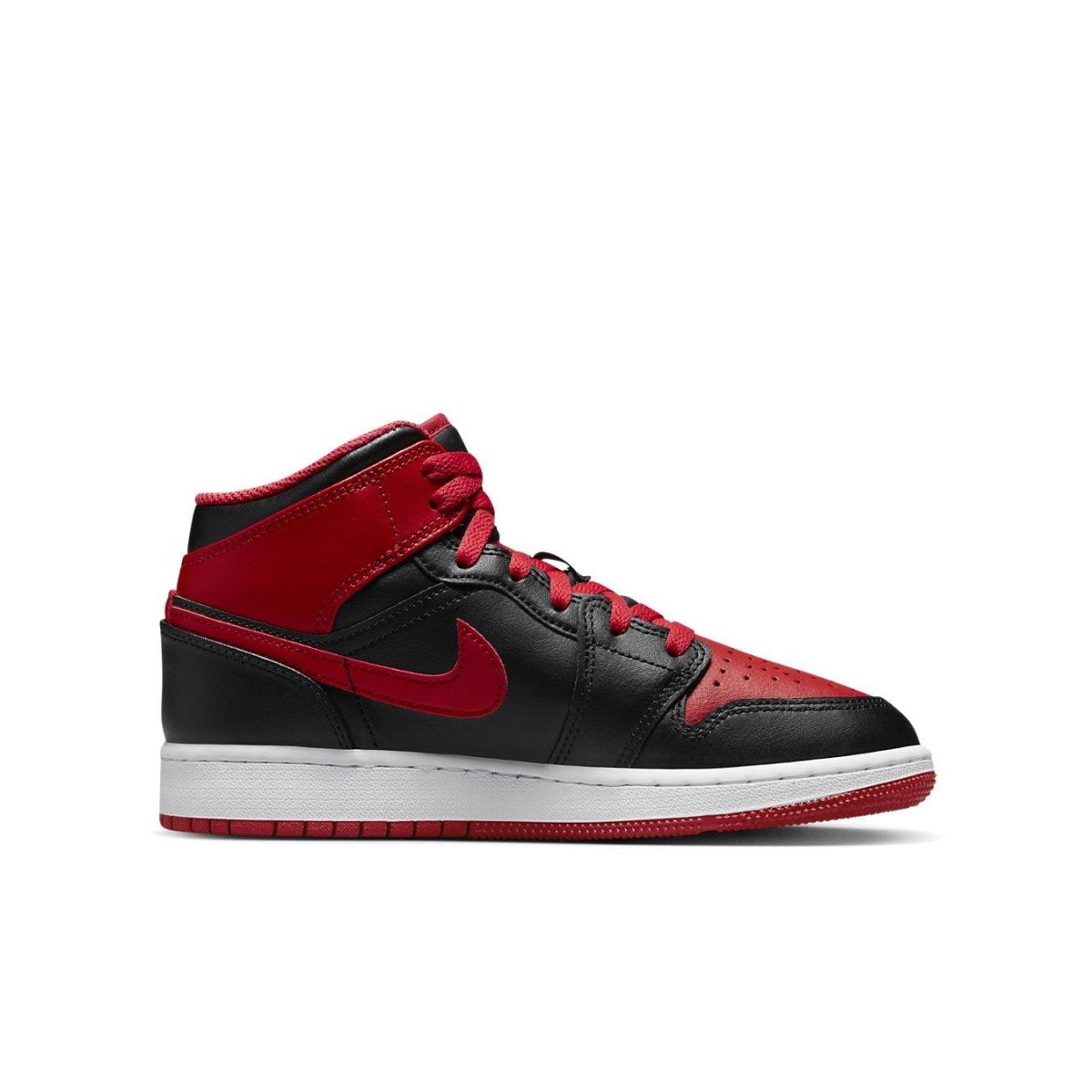 Air Jordan 1 Mid Alternate Bred (2022) sneakers featuring black and red leather design.