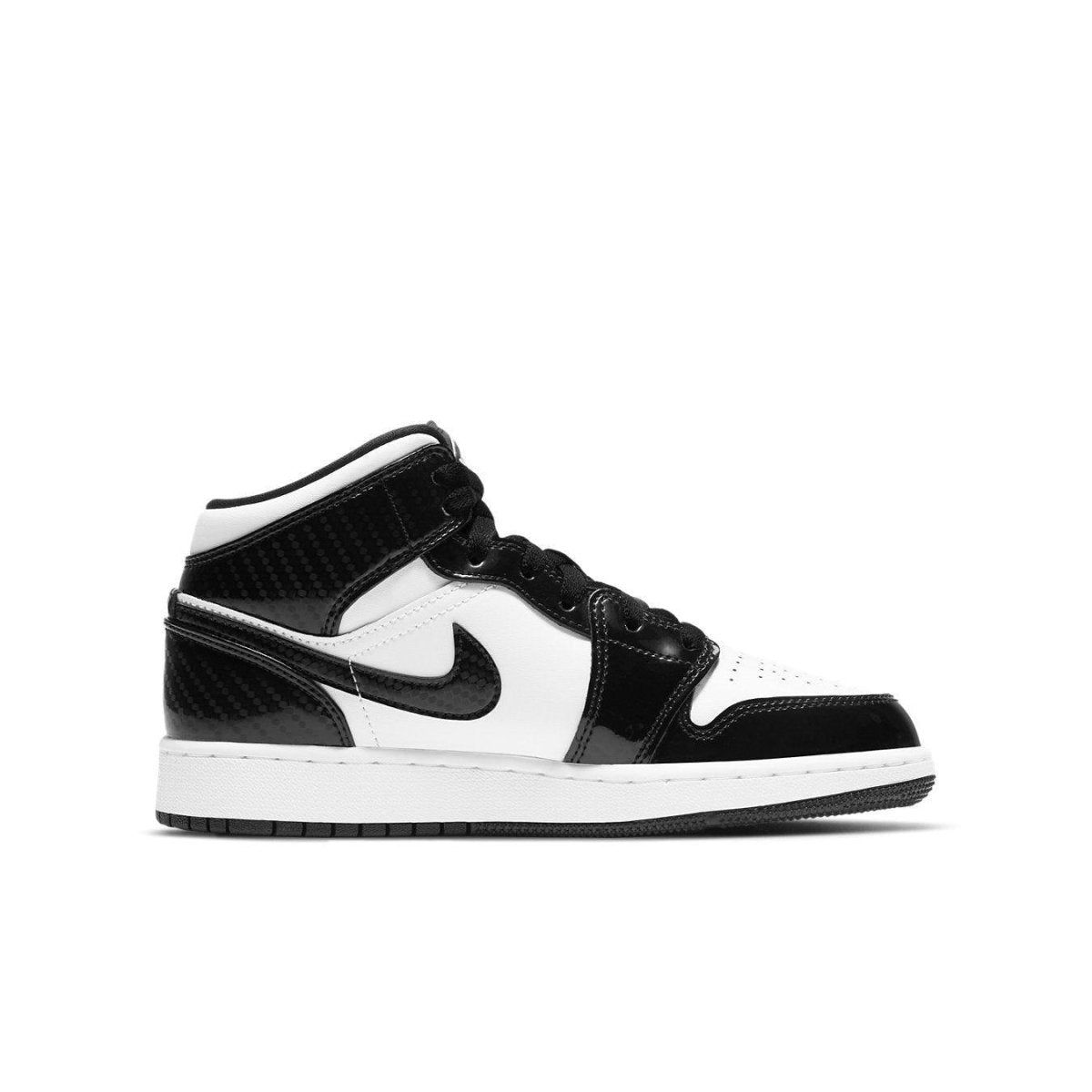 Jordan 1 Mid SE All-Star Carbon Fiber sneakers in black and white, perfect for kids, featuring glossy leather and carbon fiber details.