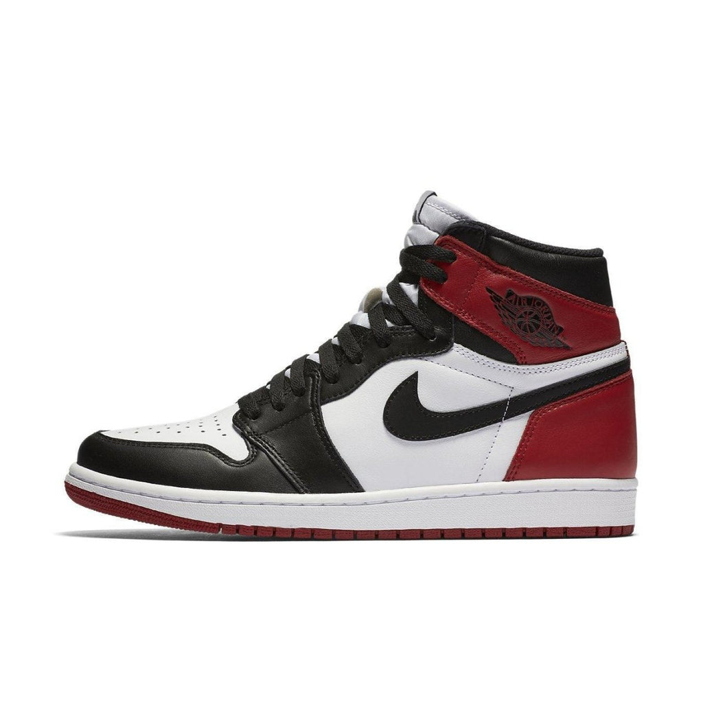 Air Jordan 1 Retro Black Toe (2016) featuring smooth leather and nubuck for durability and comfort.