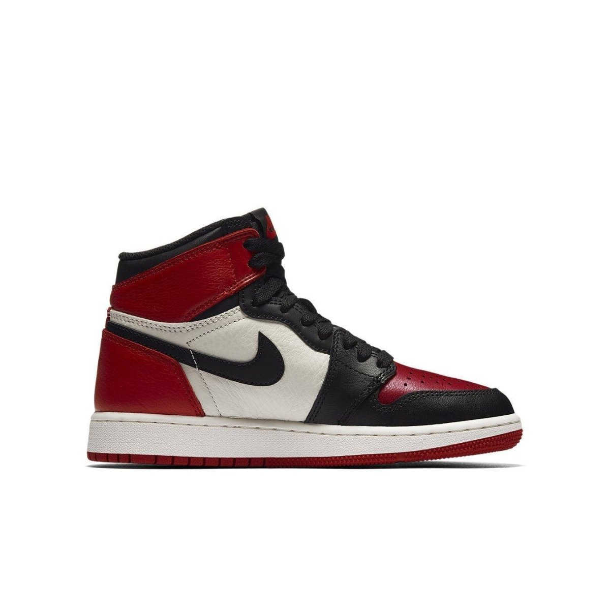 Jordan 1 Retro High Bred Toe GS sneaker with black, red, and white leather design, inspired by Chicago Bulls colors.