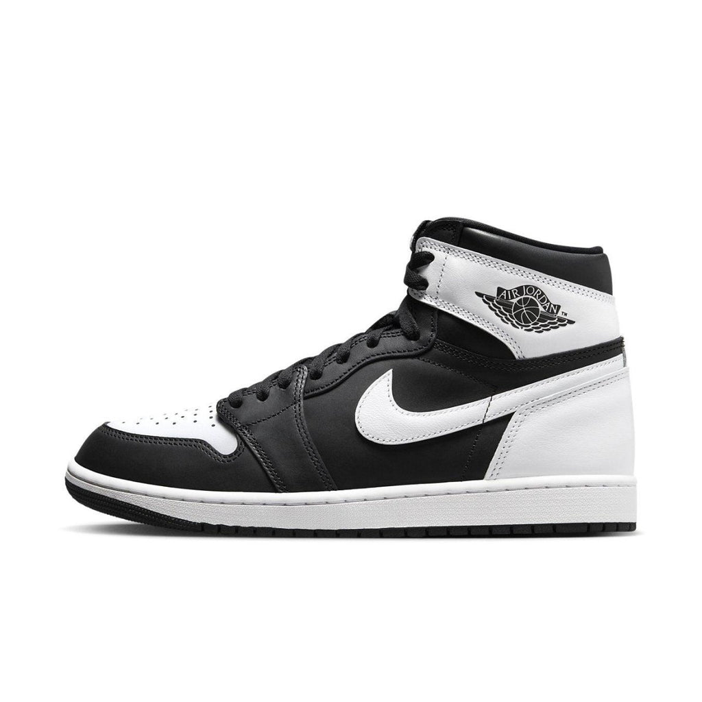 Jordan 1 Retro High OG Black White sneaker featuring a timeless bicolore design with black and white leather.