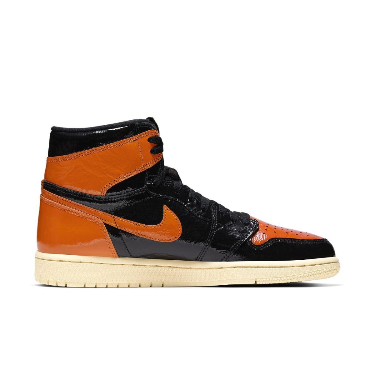 Jordan 1 Retro High Shattered Backboard 3.0 sneakers in orange and black, crafted from tumbled and patent leather.