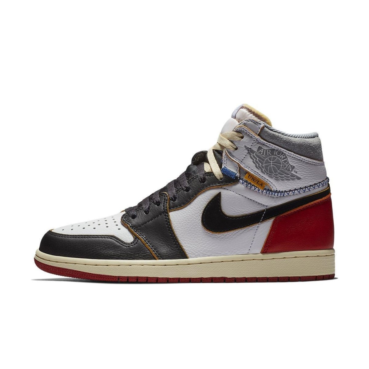 Air Jordan 1 Retro High Union Los Angeles Black Toe sneaker featuring zigzag stitching and a pre-yellowed midsole.
