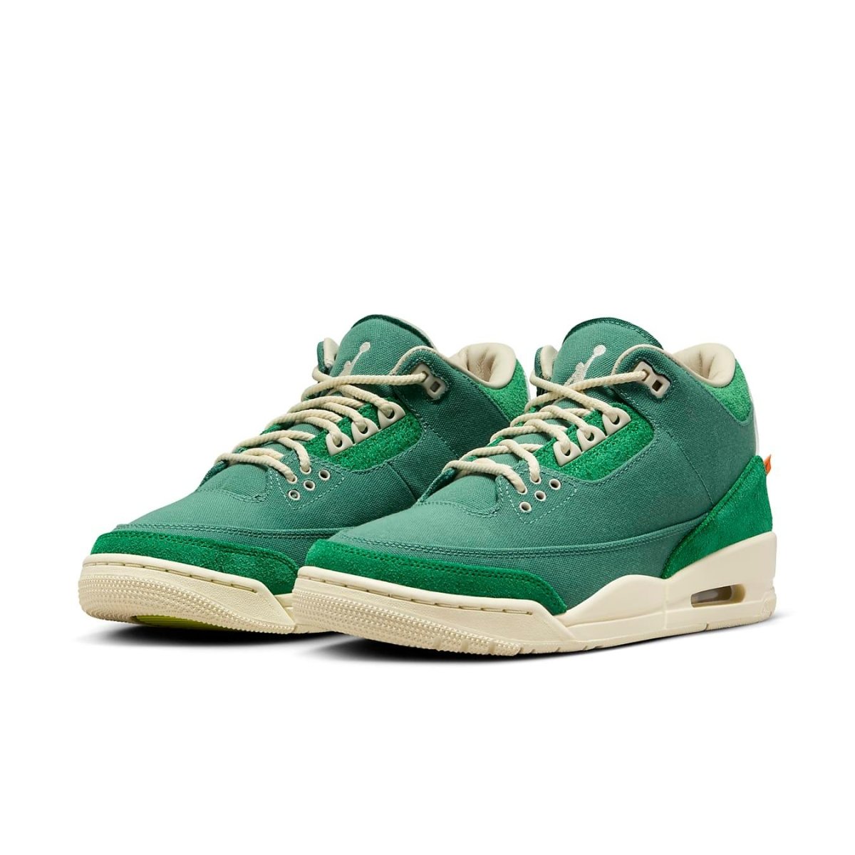 Jordan 3 Retro SP Nina Chanel Abney Bicoastal women's sneakers in green and cream.