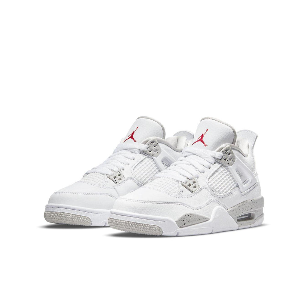 Air Jordan 4 Retro White Oreo (2021) sneaker for kids featuring white leather and grey accents.