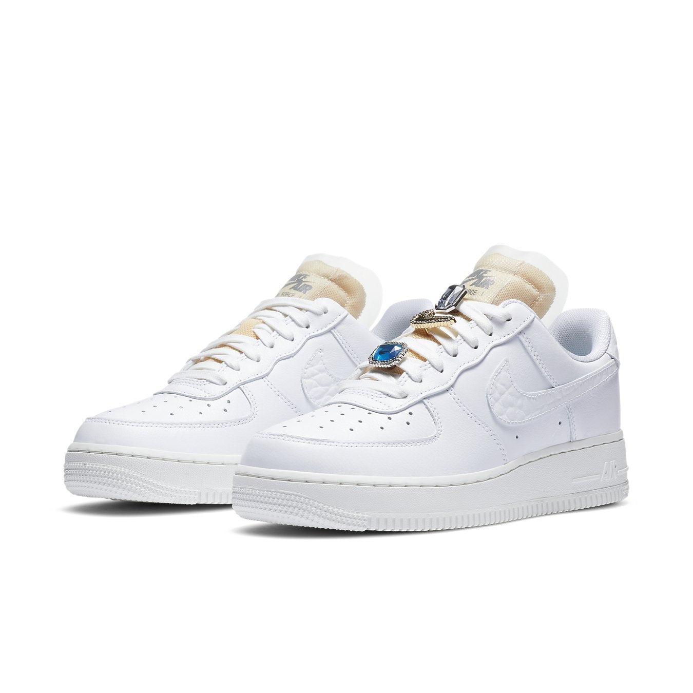 Nike Air Force 1 Low '07 LX Bling women’s sneakers in white leather with textured details and padded Air soles.