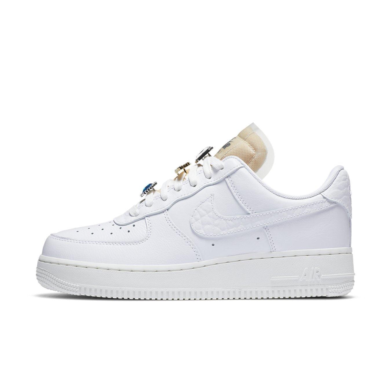 Nike Air Force 1 Low '07 LX Bling (W) in white with textured Swoosh and cushioned Air sole, stylish sneaker for women.