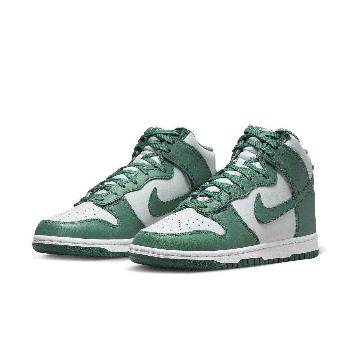 Nike Dunk High Bicoastal Women's sneakers in Pure Platinum and emerald green colorway.