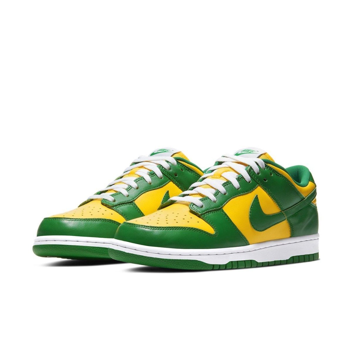 Nike Dunk Low Brazil (2020) in yellow leather with green accents, featuring low-profile design and cushioned nylon tongue.