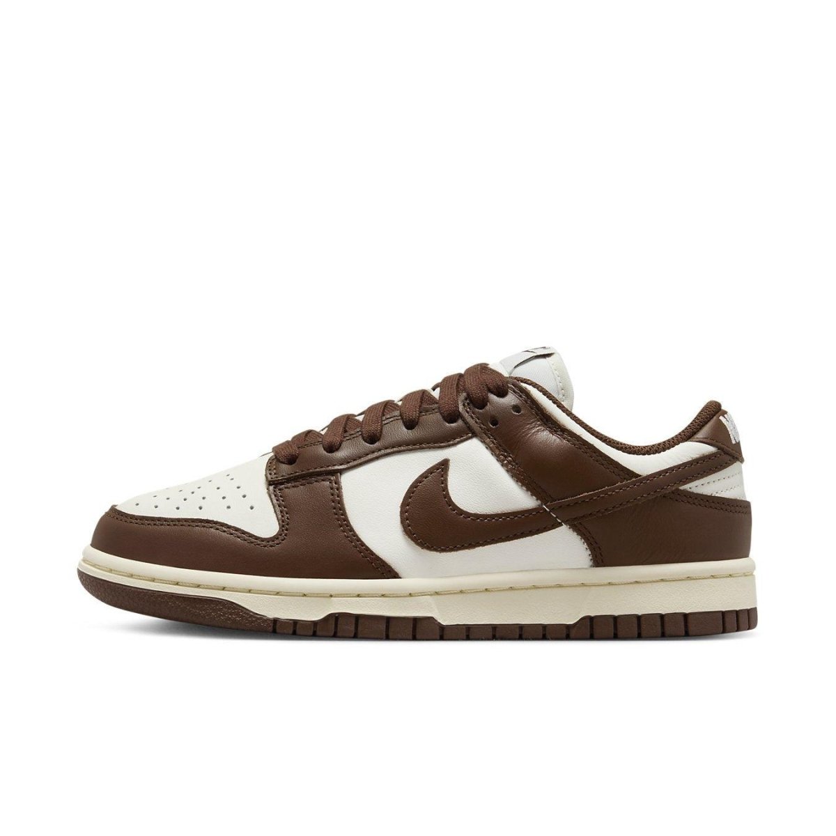 Nike Dunk Low Cacao Wow women's sneakers featuring smooth leather, white base, and chocolate brown overlays.