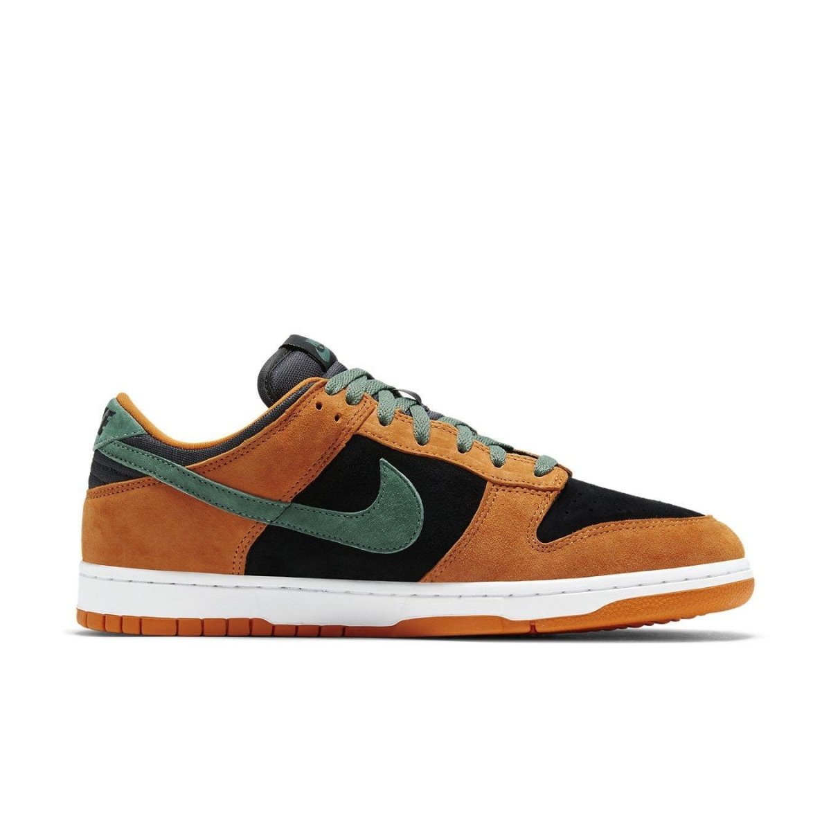 Nike Dunk Low Ceramic (2020) sneakers in black, green nori, and ceramic colorway with quality suede and mesh details.
