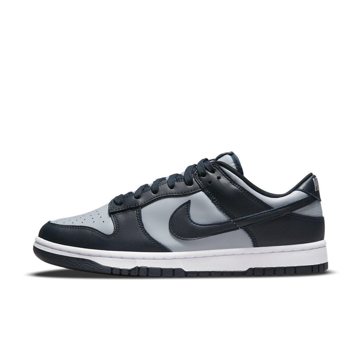 Nike Dunk Low Georgetown in gray and dark blue colorway, featuring leather upper and classic basketball shoe design.