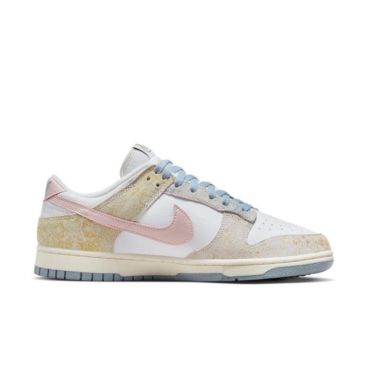 Nike Dunk Low Oxidized sneakers featuring pastel colors, suede details, and a worn look.