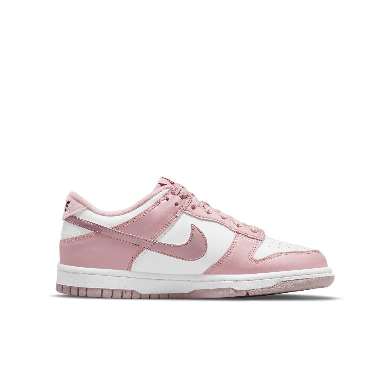 Nike Dunk Low Pink Velvet (GS) in white and pink leather with shiny Swoosh and soft pink velvet detailing.