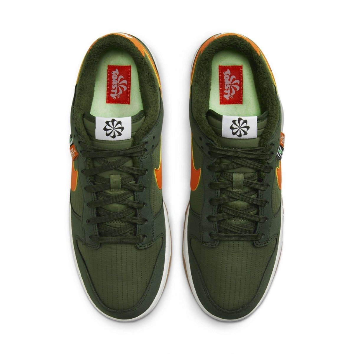 Nike Dunk Low Retro NN Toasty Sequoia top view, featuring green upper, orange swoosh, and fleece lining.