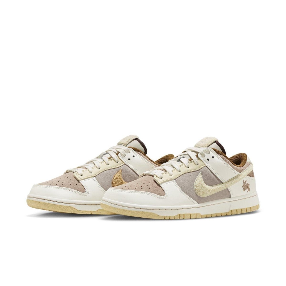 Nike Dunk Low Retro PRM Year of the Rabbit in Fossil Stone with plush details and Chinese zodiac symbols.