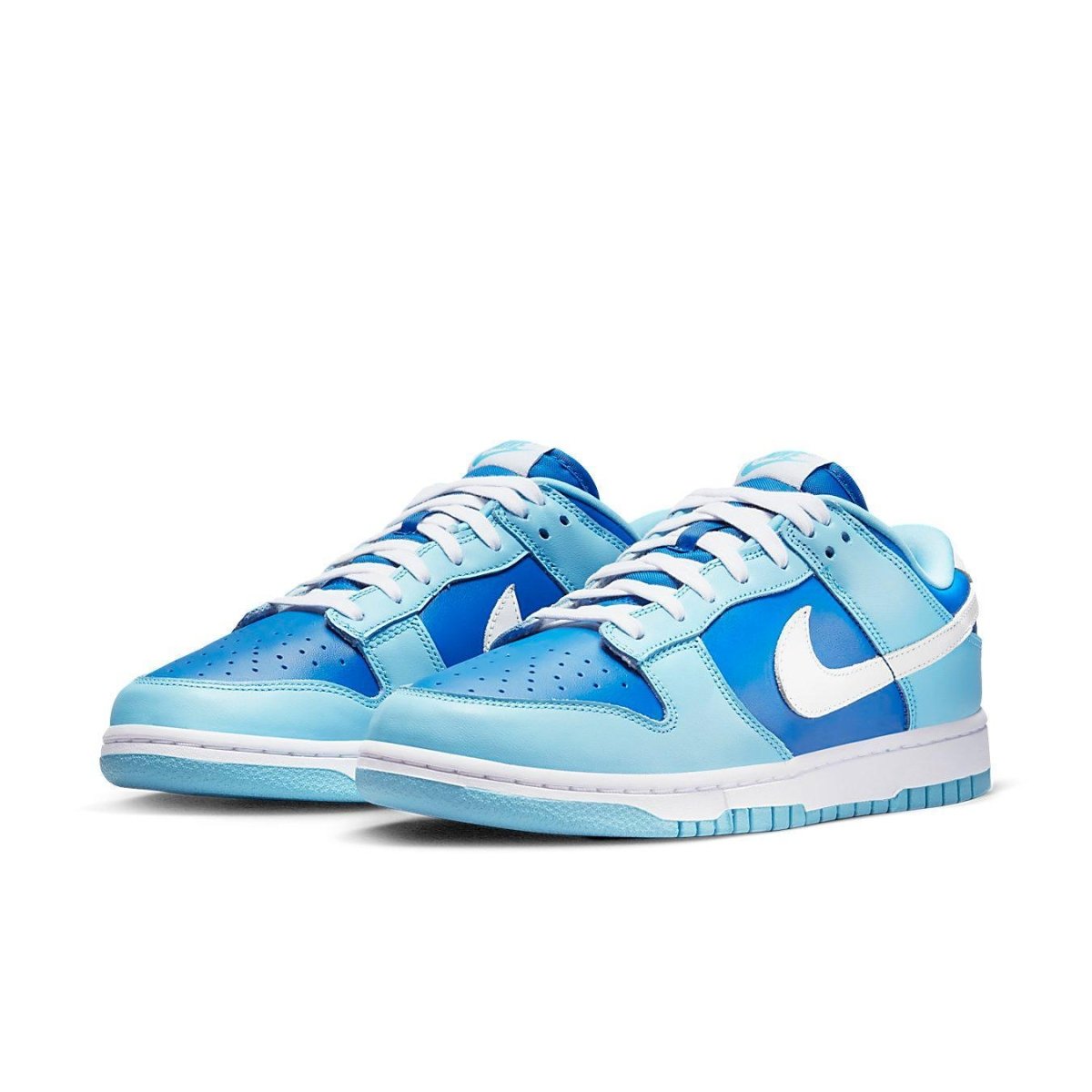 Nike Dunk Low Retro QS Argon 2022 in blue and white, showcasing sleek leather design and classic silhouette.
