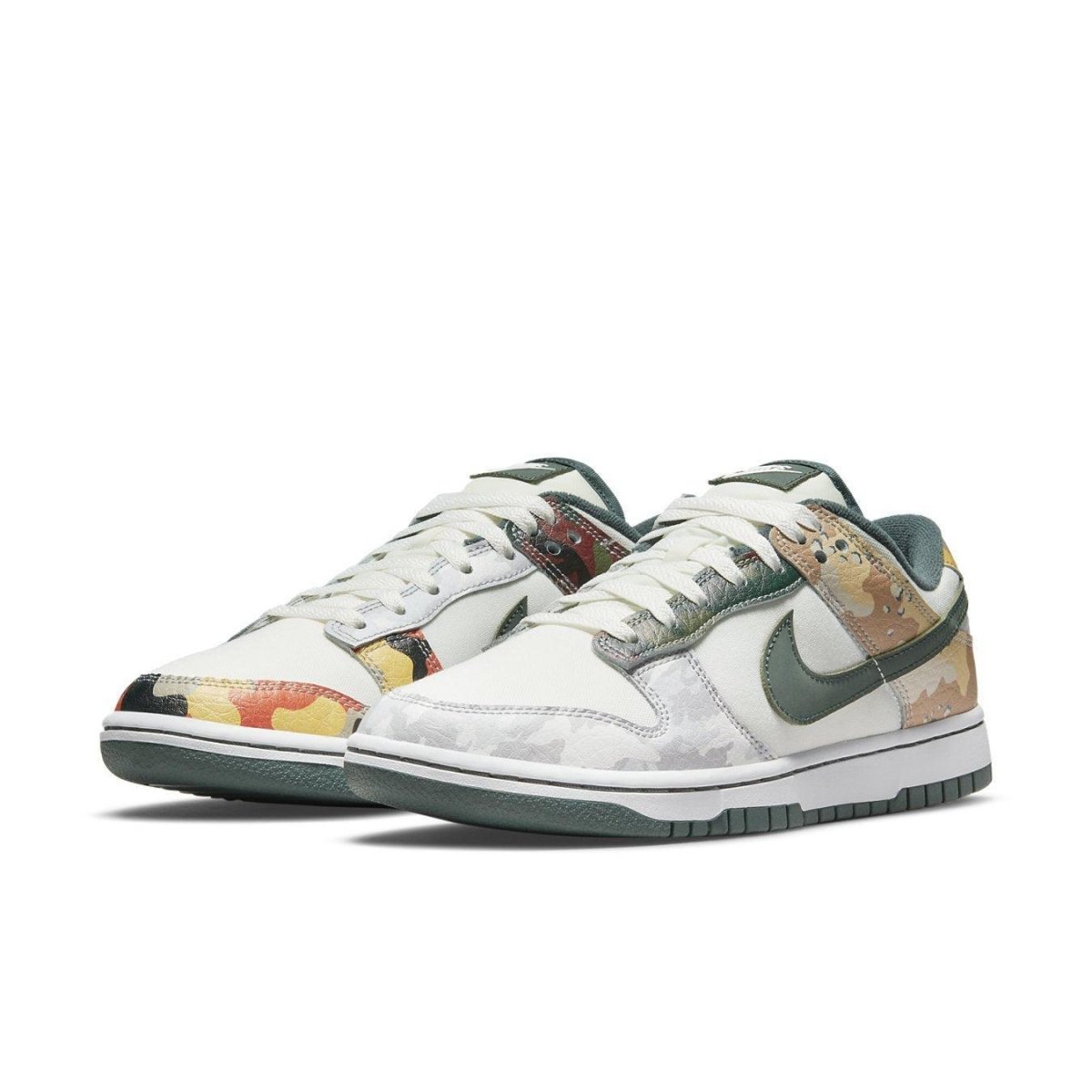 Nike Dunk Low SE Sail Multi-Camo sneakers showcasing a stylish blend of colors and canvas design.