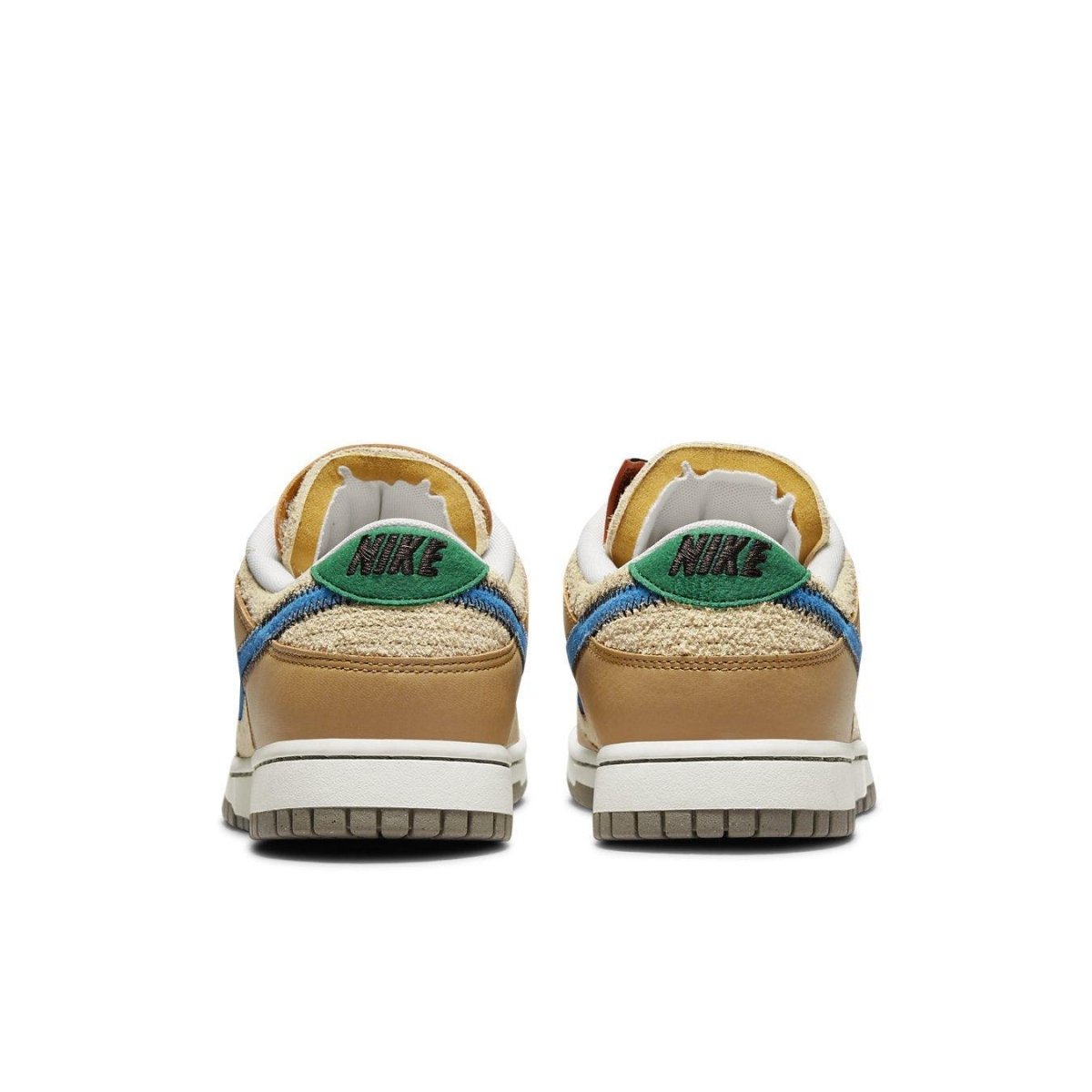 Back view of Nike Dunk Low size? Dark Driftwood featuring a mix of brown, caramel, and colorful accents.