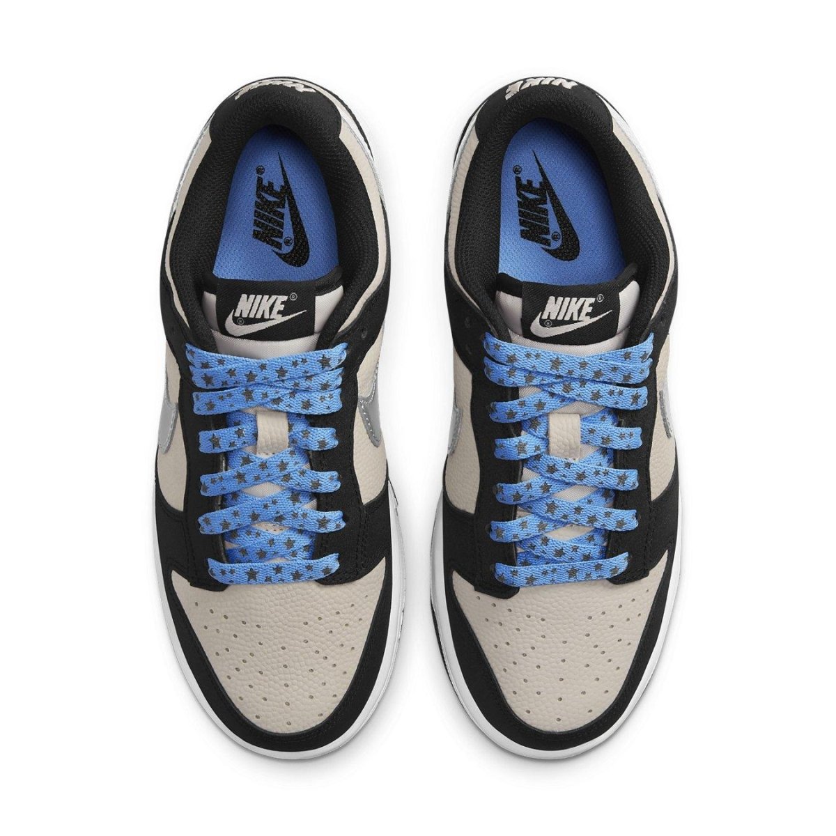 Nike Dunk Low Starry Laces W with textured Light Bone upper and blue star-patterned laces, showcasing a stylish design.