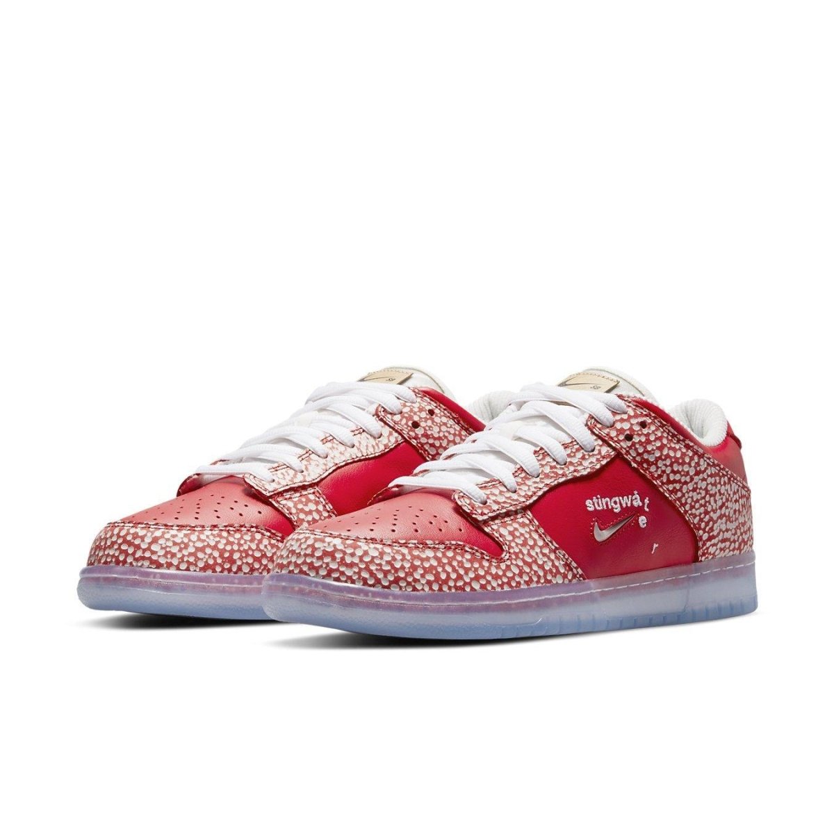 Nike Dunk SB Low Stingwater Magic Mushroom sneakers featuring vibrant red design and unique mushroom-inspired details.