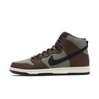 Nike SB Dunk High Baroque Brown sneaker featuring vegan leather and contrasting white midsole.