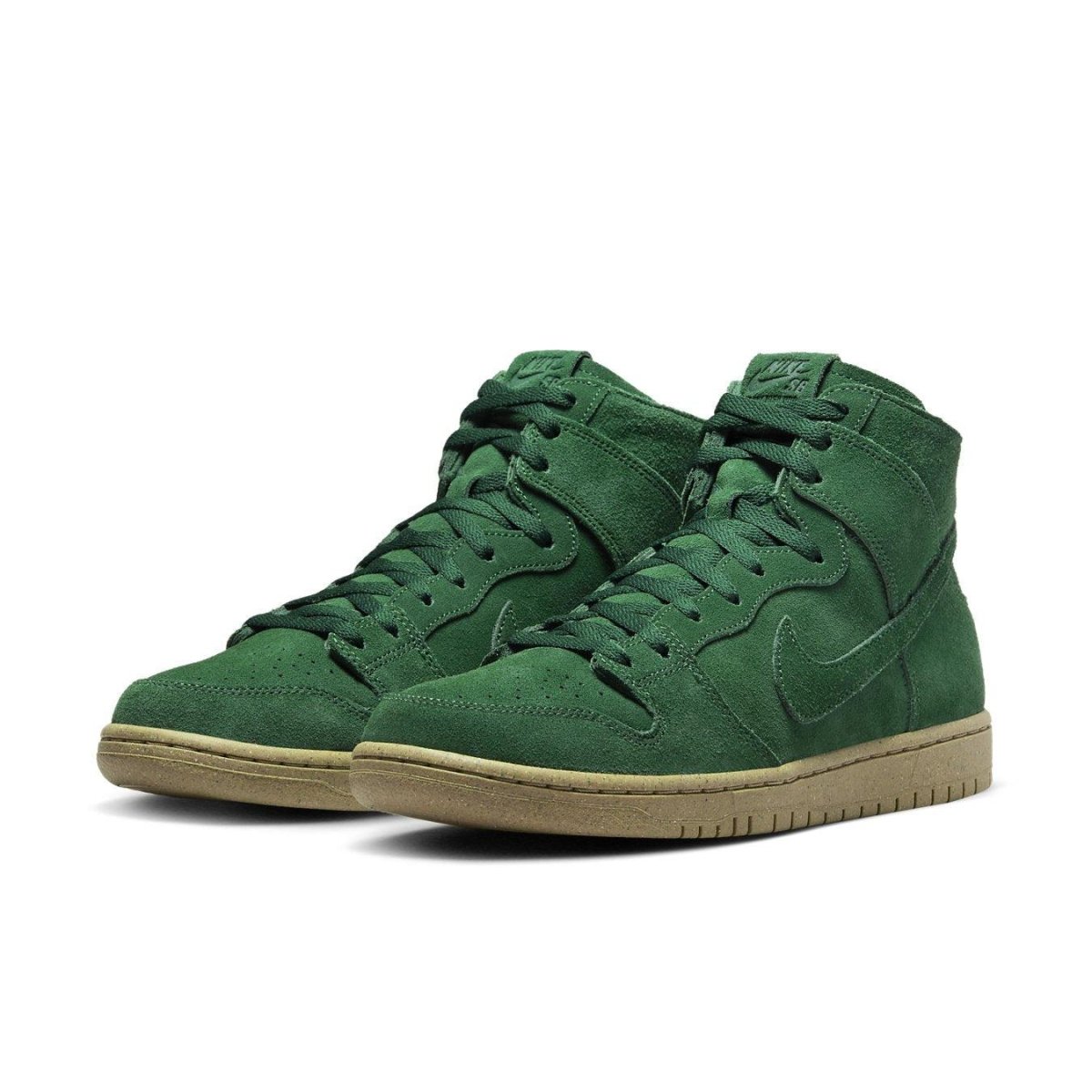 Nike SB Dunk High Decon in Gorge Green, featuring a premium suede upper and gum sole for a stylish look.