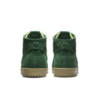 Nike SB Dunk High Decon in Gorge Green featuring a suede upper and durable sole, perfect for skating and street style.