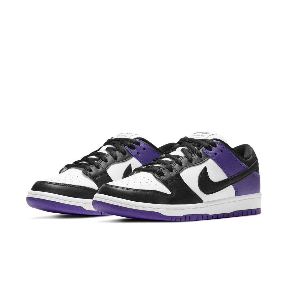 Nike SB Dunk Low Court Purple sneakers in black and white with purple accents, perfect for skateboarding and casual wear.
