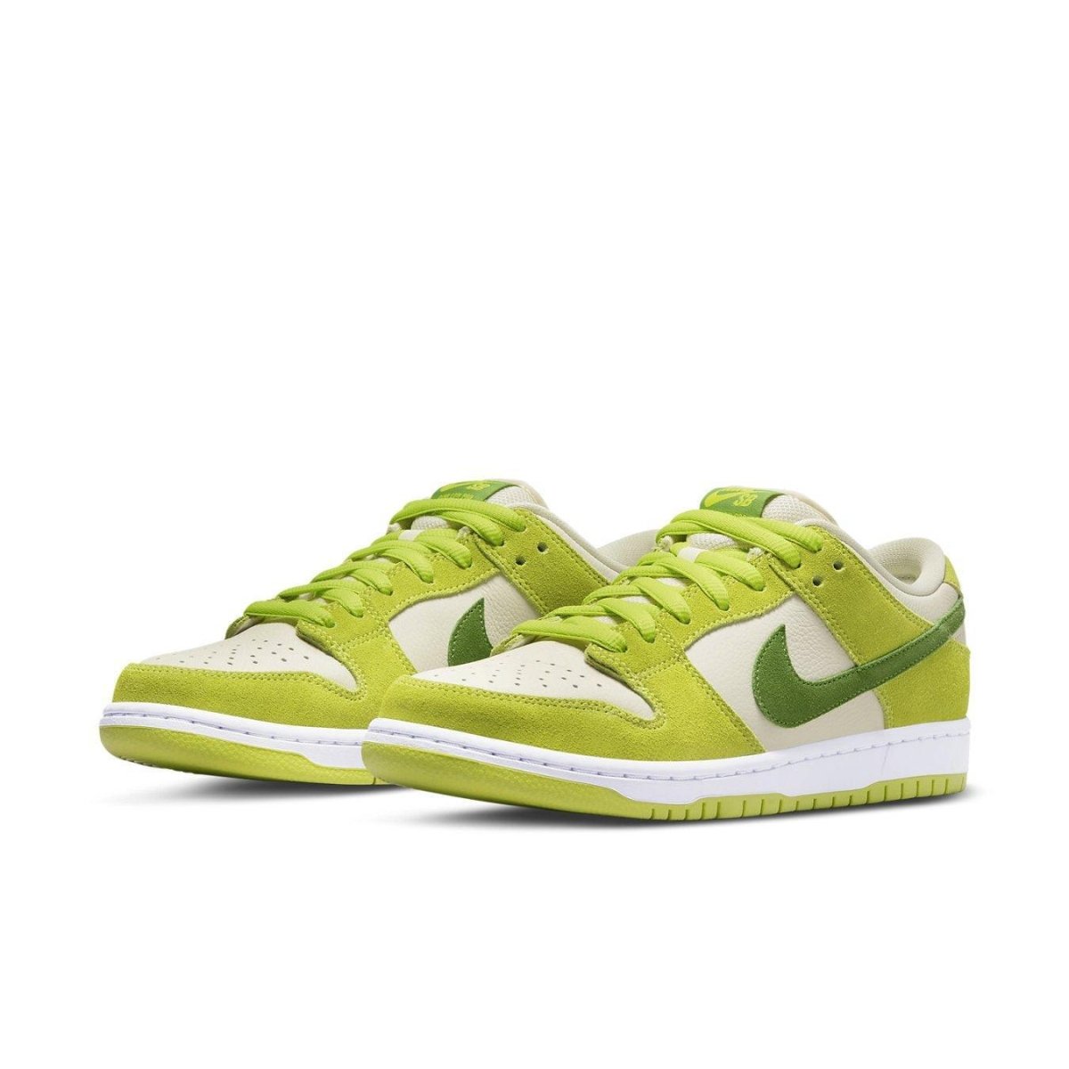 Nike SB Dunk Low Green Apple in Atomic Green and Coconut colorway, showcasing stylish suede design and white sole.