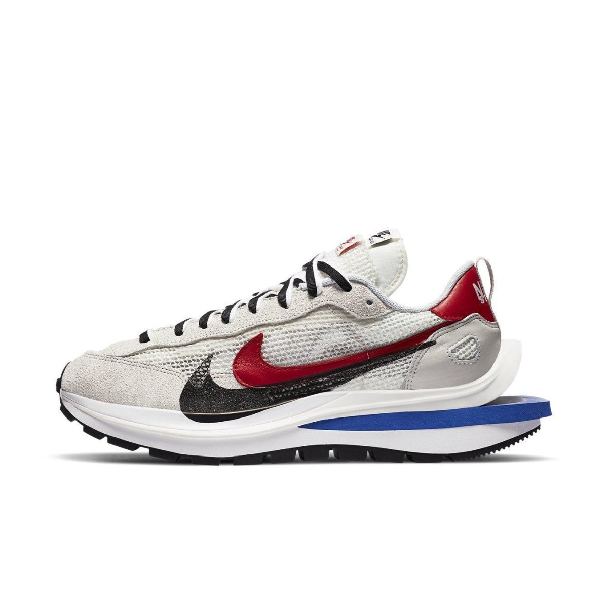 Nike Vaporwaffle sacai sneakers in Fuchsia and Game Royal with sleek design and Waffle sole.