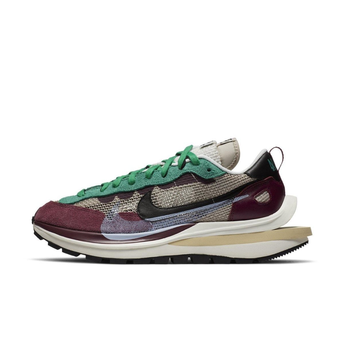 Nike Vaporwaffle sacai sneakers in Villain Red and Neptune Green with Waffle outsole.